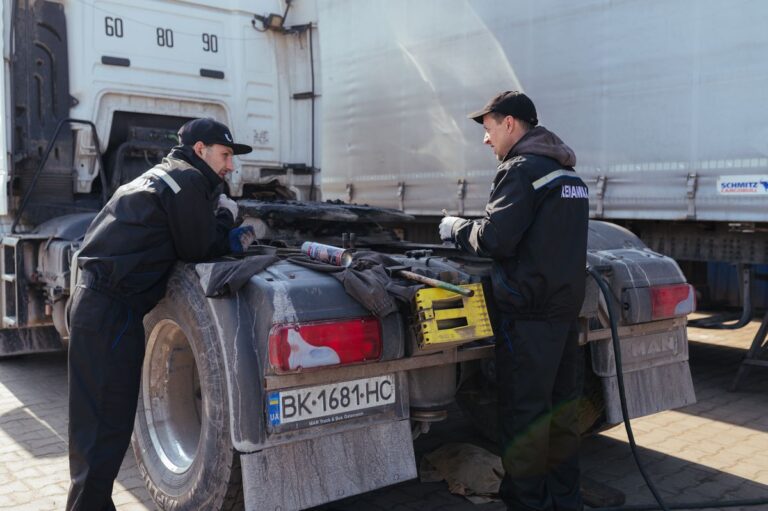 Регулювання зчіпного пристрою вантажного автомобіля
