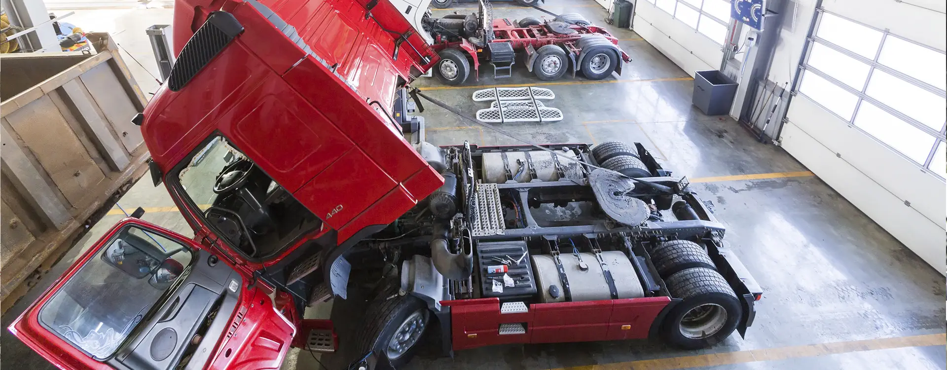 Детальніше про статтю Кузовний ремонт вантажівок DAF, RENAULT, SCANIA, VOLVO, MAN та інших моделей