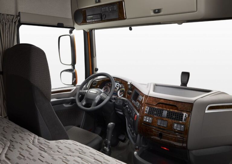 Порівняння популярних марок вантажівок DAF, MAN, Volvo